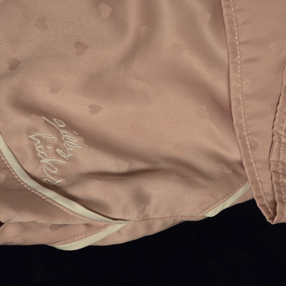 Gilly Hicks satin heart pajamas shorts set - Picture 5 of 9